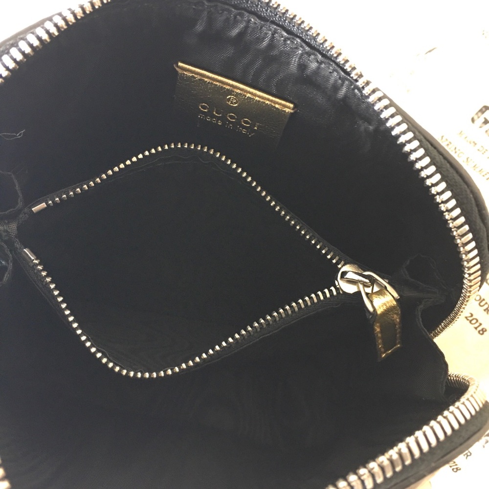 ✨🌟RUNWAY🌟✨GUCCI CROSSBODY LIMITED EDITION - Picture 13 of 15